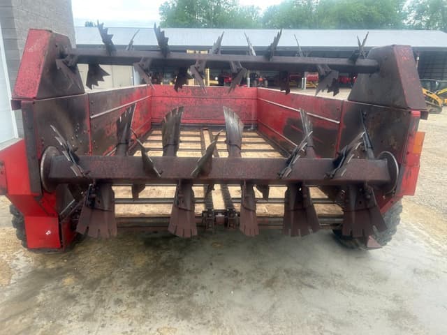 Image of Case IH 575 equipment image 4