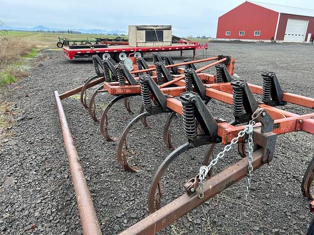 Image of Case IH 5800 equipment image 3