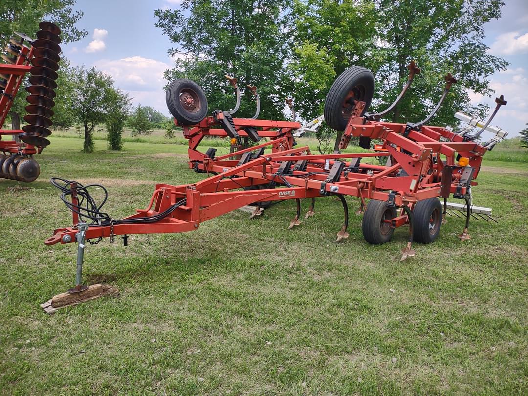 Image of Case IH 5800 Primary image