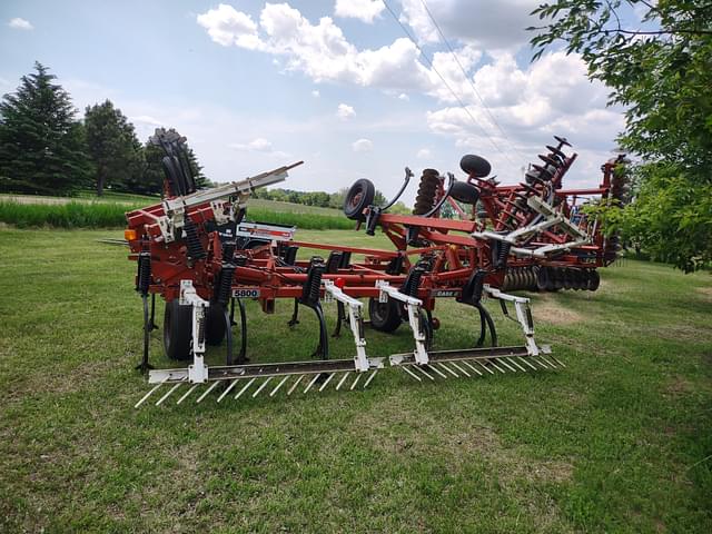 Image of Case IH 5800 equipment image 3