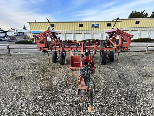 Image of Case IH 5800 equipment image 1