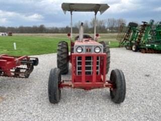 International Harvester 584 Equipment Image0