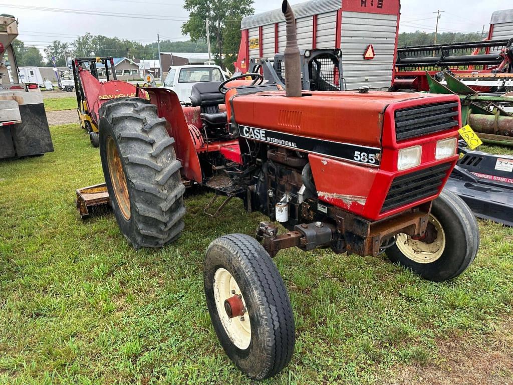 Image of Case IH 585 Primary image