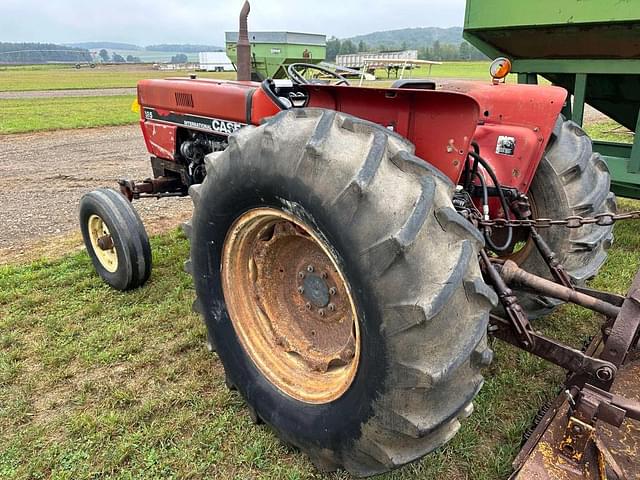 Image of Case IH 585 equipment image 2