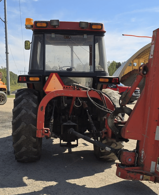 Image of Case IH 595 equipment image 2