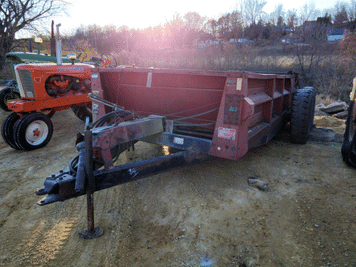 Main image International Harvester 595