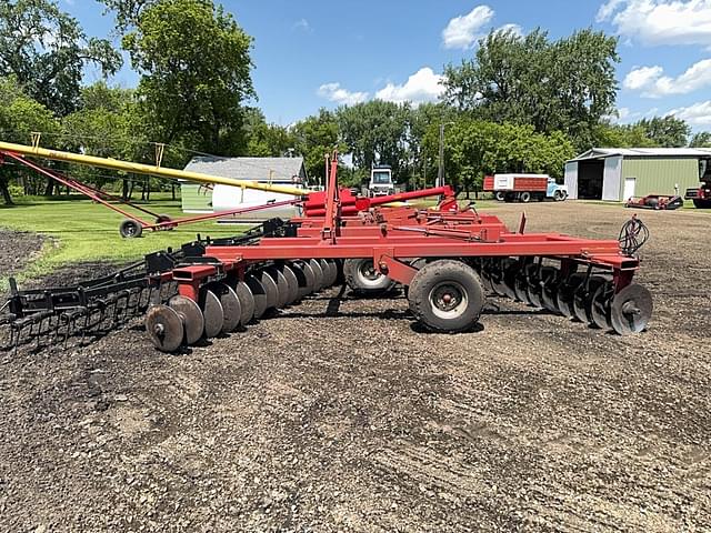 Image of Case IH 596 equipment image 4