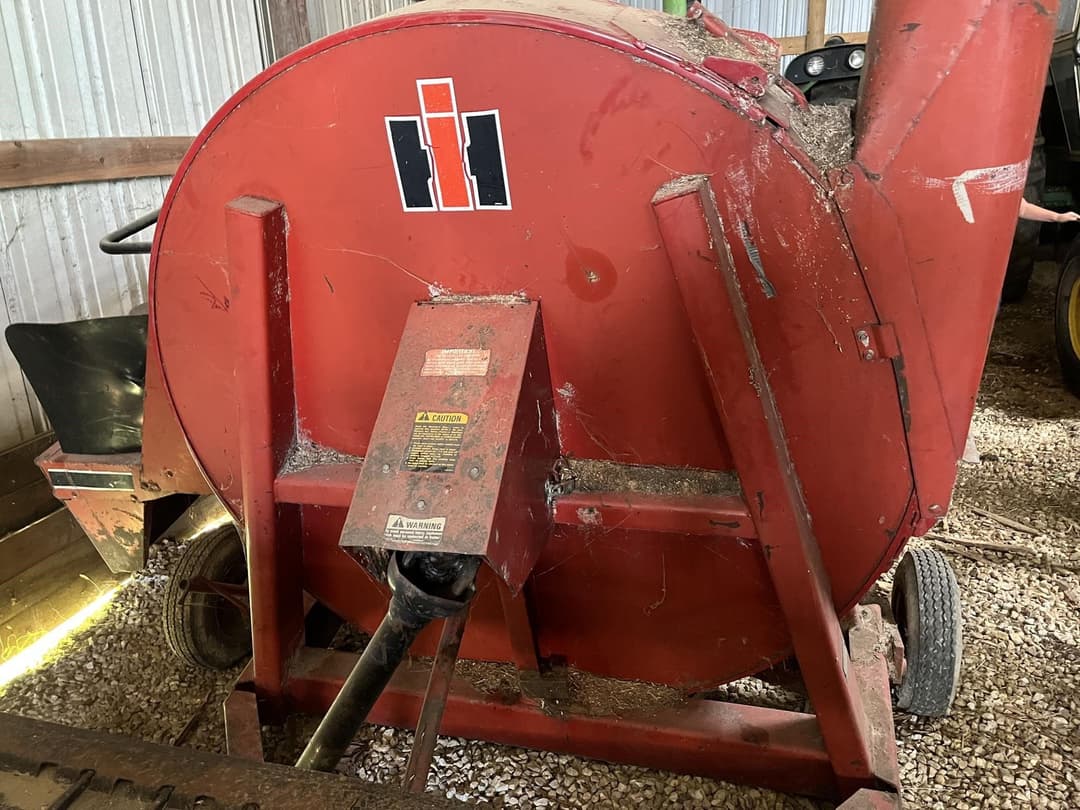 Image of Case IH 600 Image 1