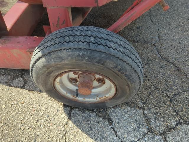Image of Case IH 600 equipment image 3