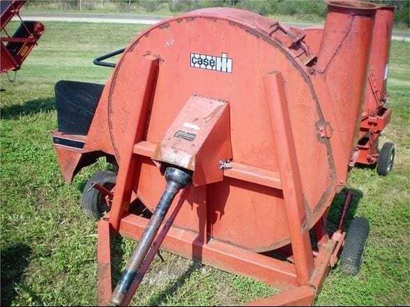 Case IH 600 Equipment Image0