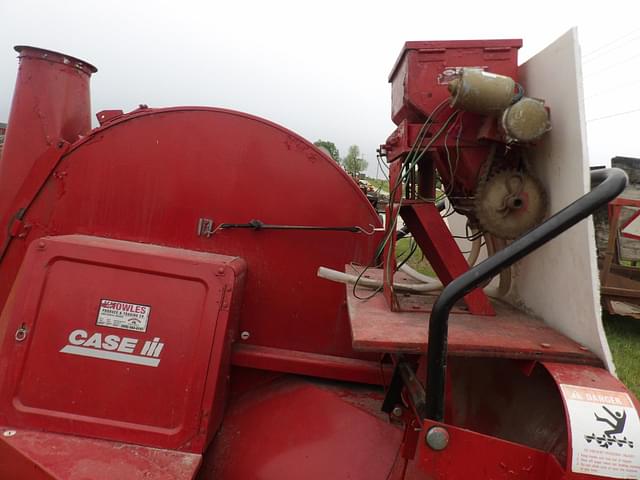 Image of Case IH 600 equipment image 4