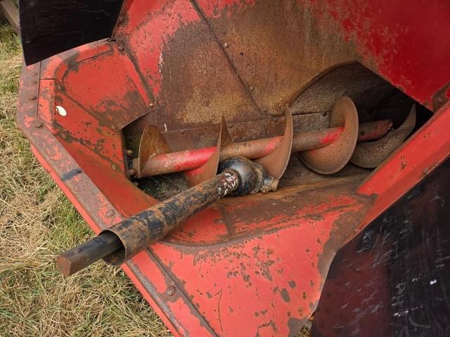 Image of Case IH 600 equipment image 2