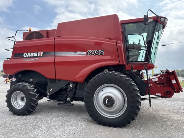 Image of Case IH 6088 equipment image 1