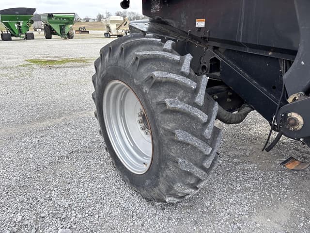 Image of Case IH 6088 equipment image 3