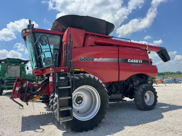Image of Case IH 6088 equipment image 3
