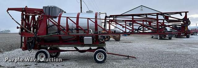 Image of Case IH 610 equipment image 3