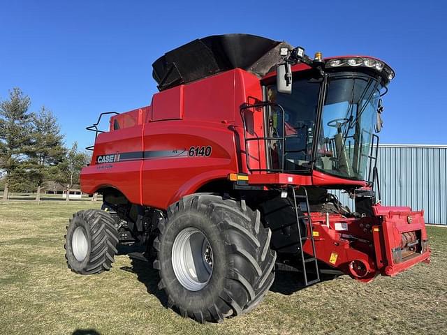 Image of Case IH 6140 equipment image 1