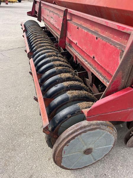 Image of Case IH 6200 equipment image 4