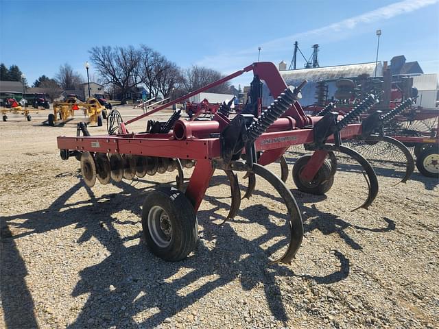 Image of Case IH 6650 equipment image 3