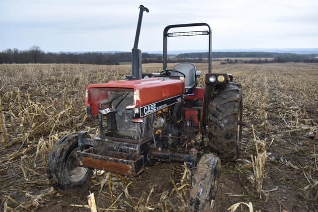 Image of Case IH 685 equipment image 1