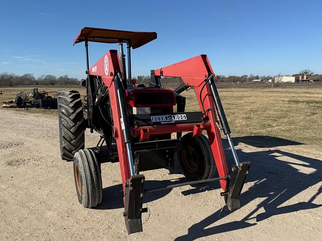 Image of Case IH 695 equipment image 2