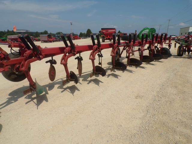 Image of Case IH 700 equipment image 4
