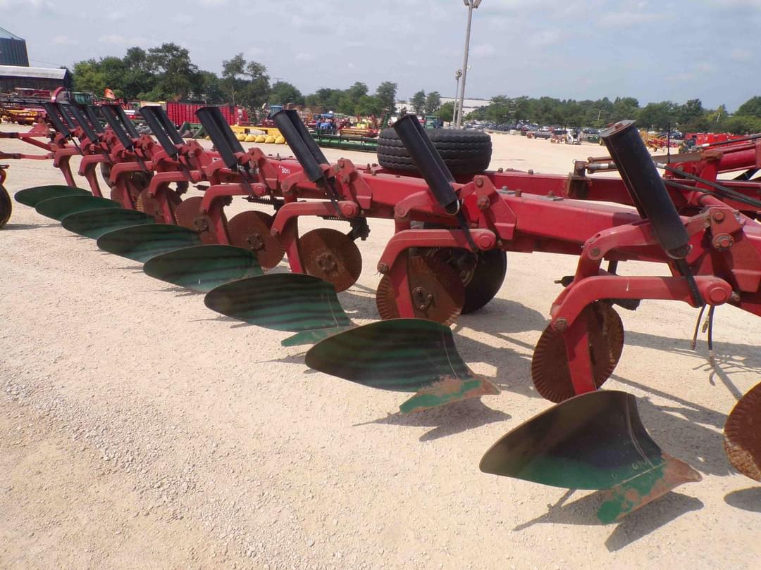 Image of Case IH 700 Primary image