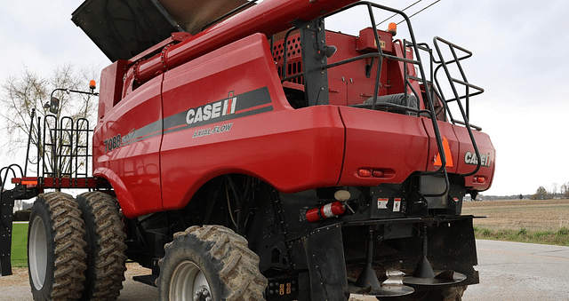 Image of Case IH 7088 equipment image 4