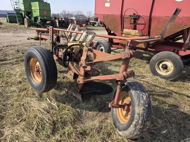 Image of Case IH 710 equipment image 3