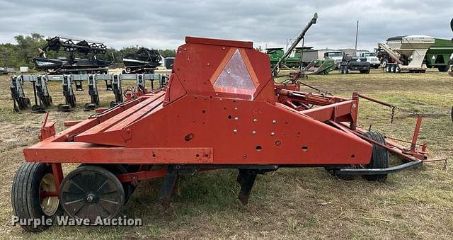 Image of Case IH 7100 equipment image 3