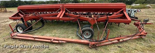 Image of Case IH 7100 equipment image 1