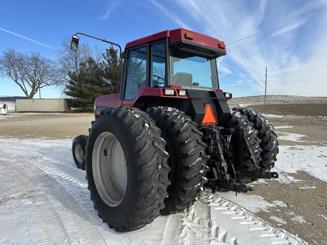 Image of Case IH 7110 equipment image 4