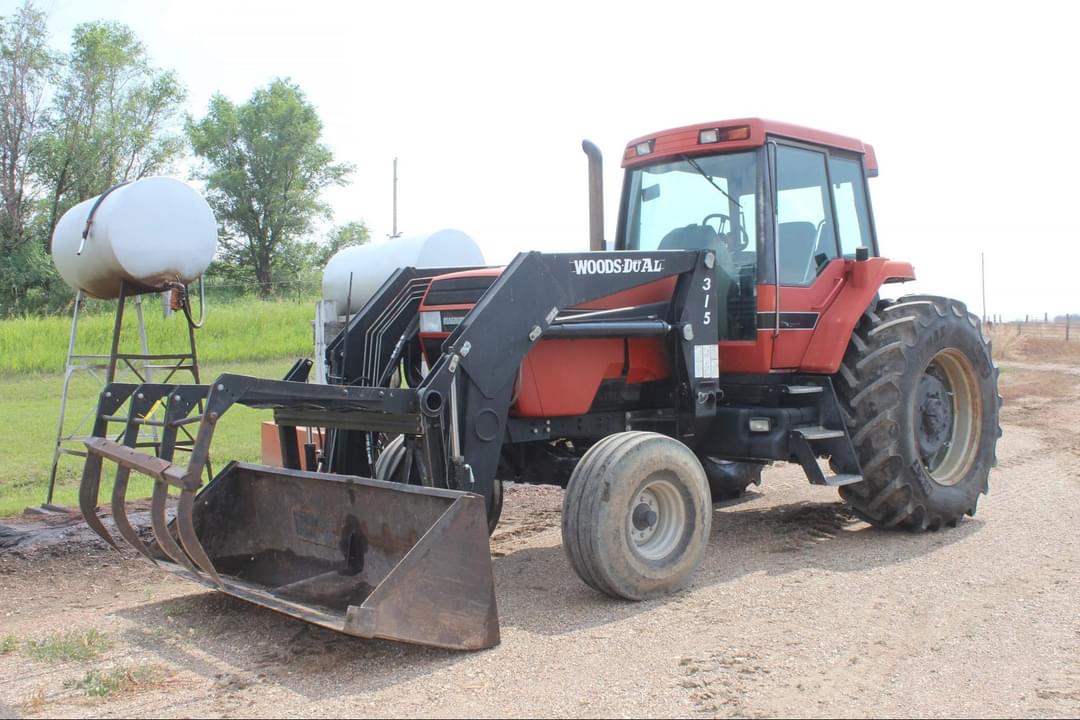 Image of Case IH 7110 Primary image