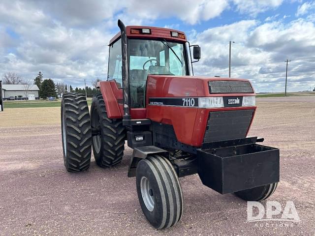 Image of Case IH 7110 equipment image 4