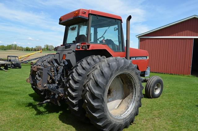 Image of Case IH 7110 equipment image 3