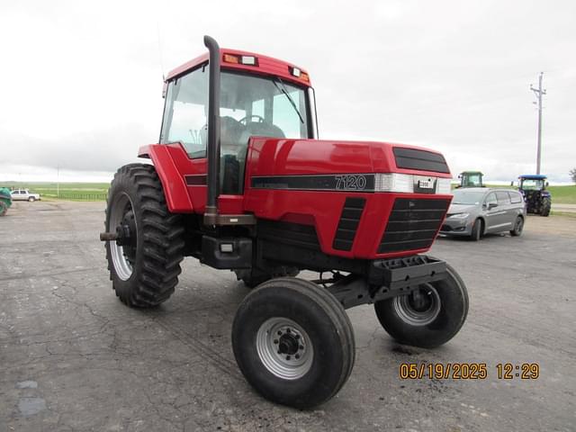 Image of Case IH 7120 equipment image 2