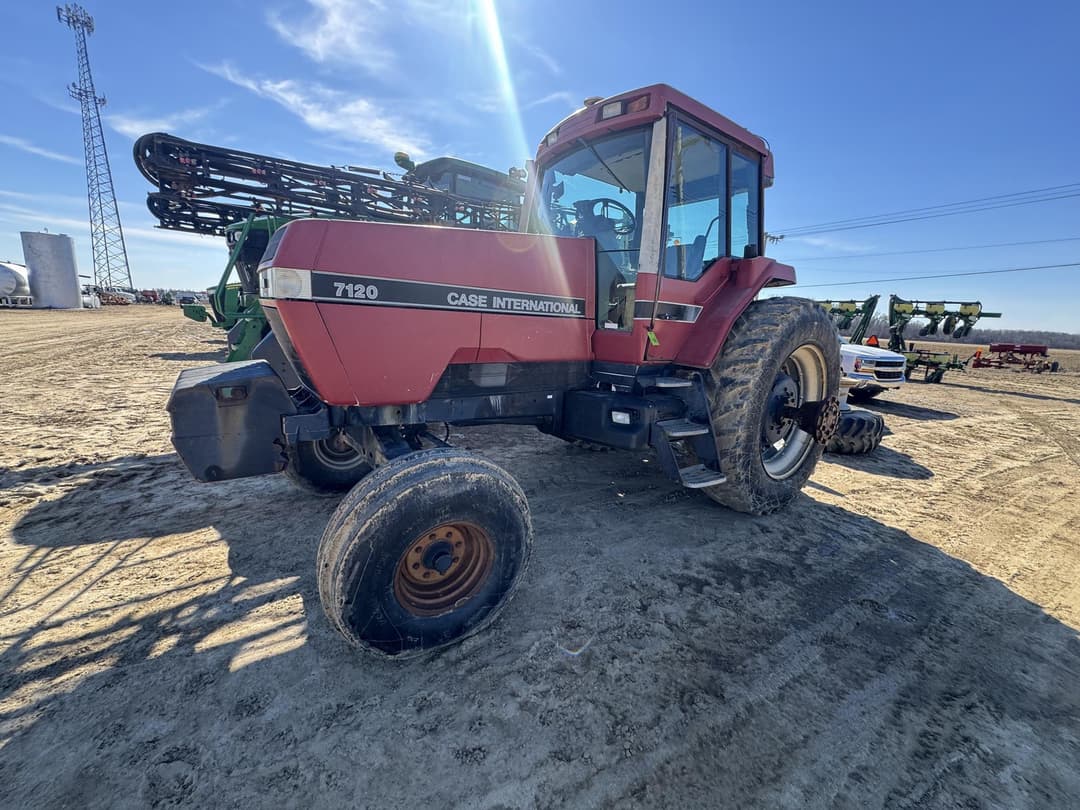 Image of Case IH 7120 Primary image