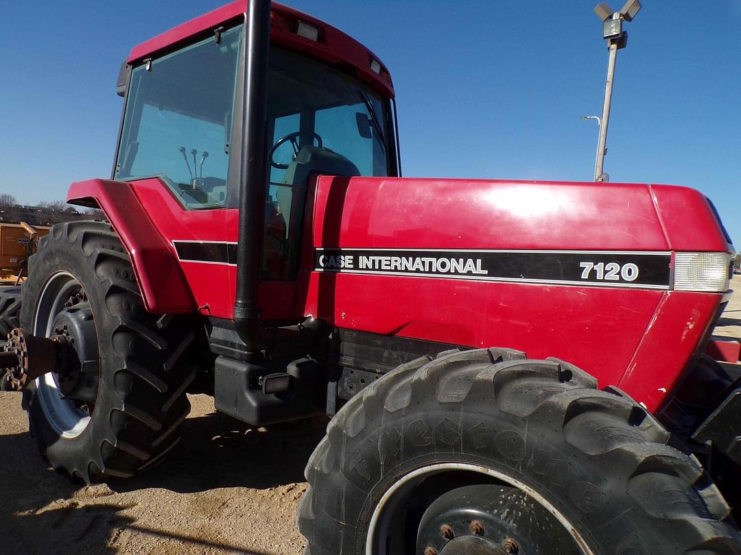 Image of Case IH 7120 Primary image