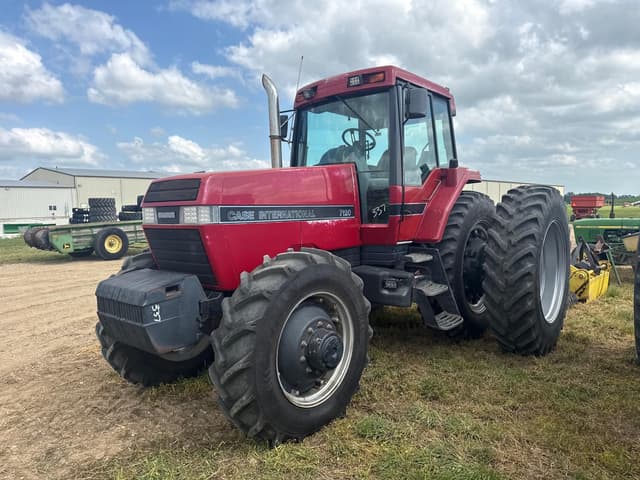 Image of Case IH 7120 equipment image 2