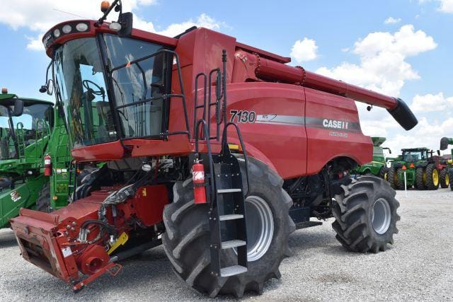 Main image Case IH 7130