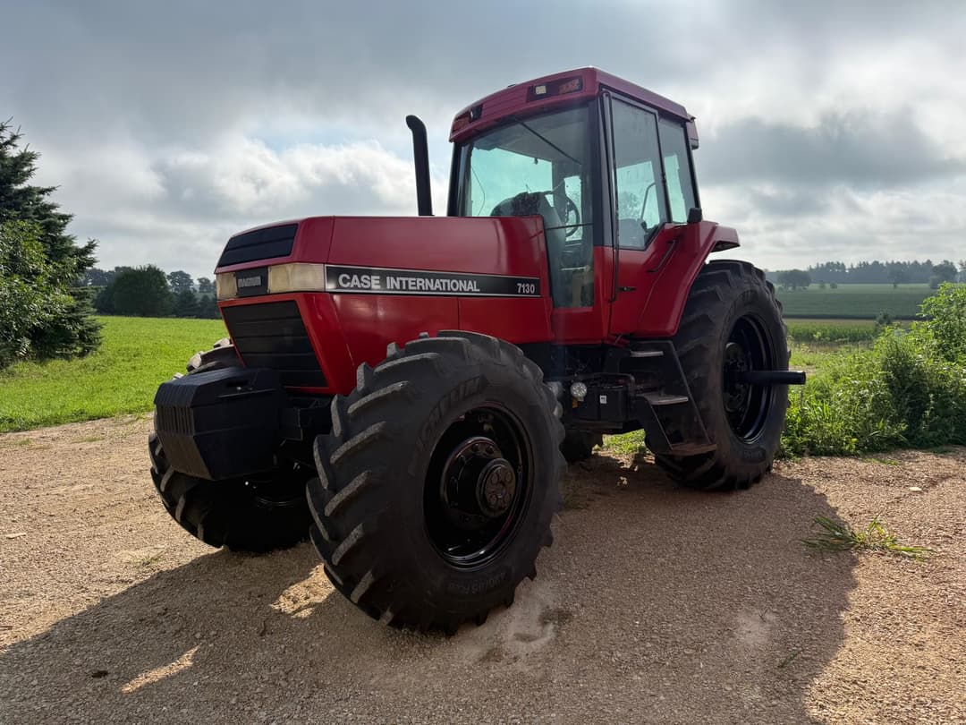 Image of Case IH 7130 Primary image