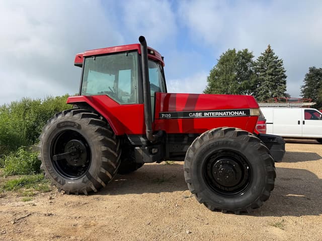 Image of Case IH 7130 equipment image 4