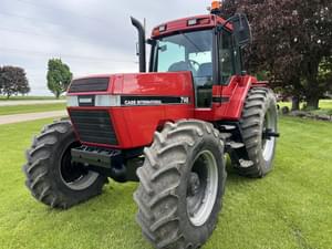 Case IH 7140 Image