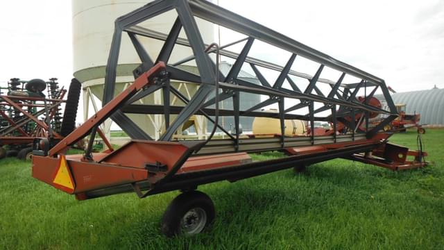 Image of Case IH 721 equipment image 4