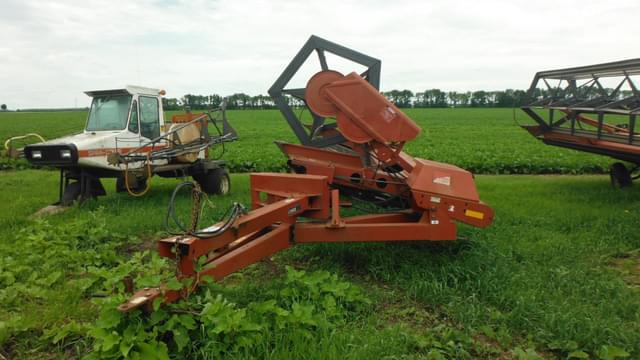Image of Case IH 721 equipment image 2