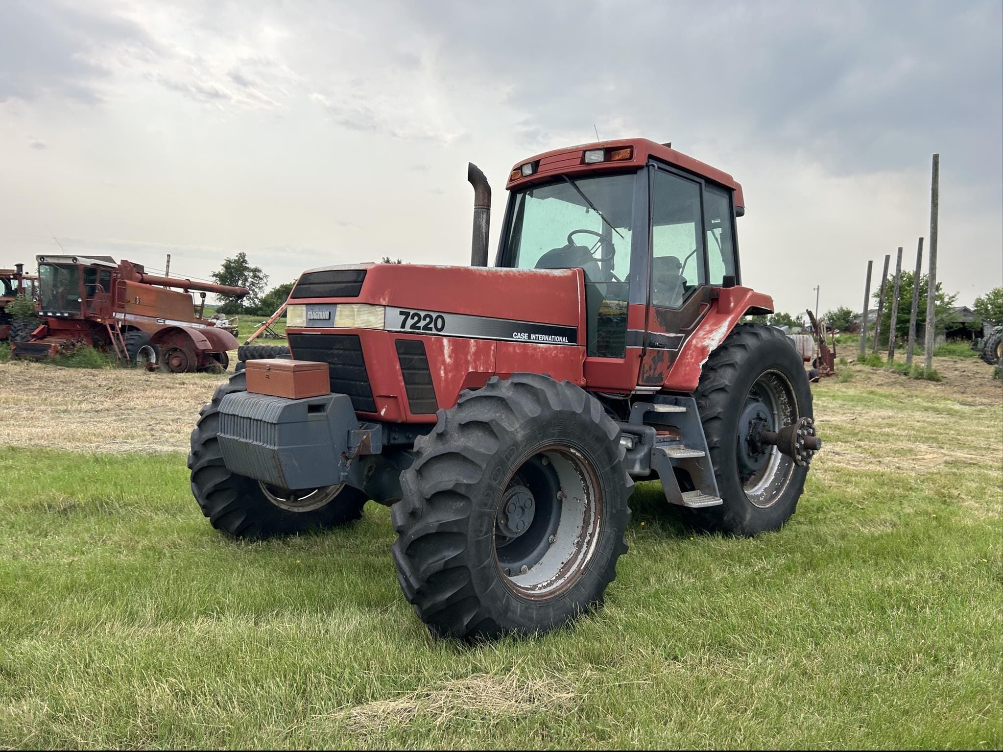 Case IH 7220 Equipment Image0