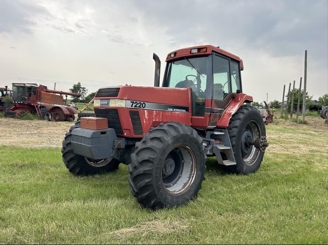 Image of Case IH 7220 Primary image