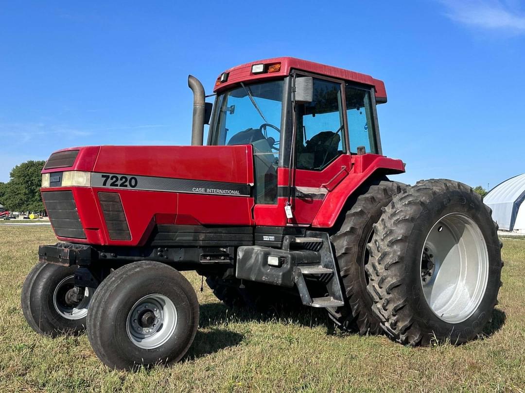 Image of Case IH 7220 Primary image
