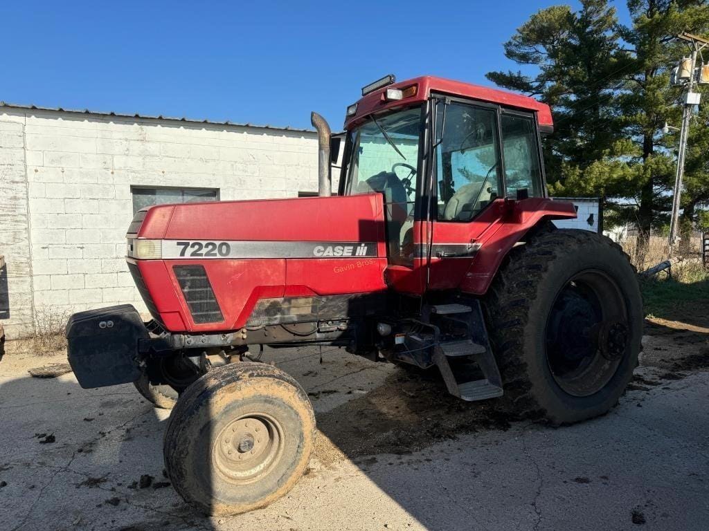 Main image Case IH 7220