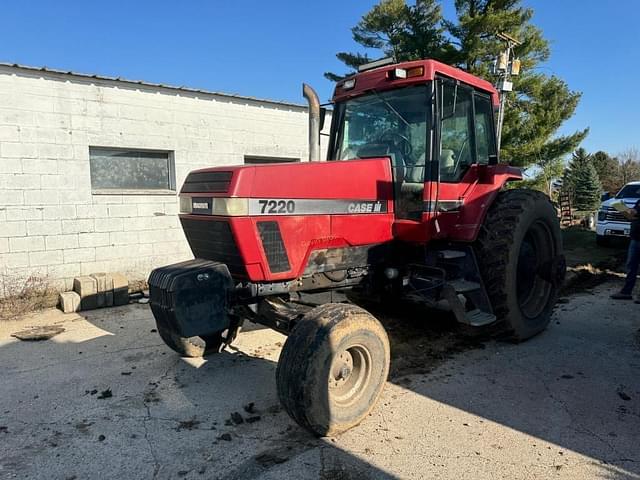 Image of Case IH 7220 equipment image 1